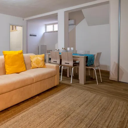 Διαμέρισμα Profu Mare Basement Αλγκέρο