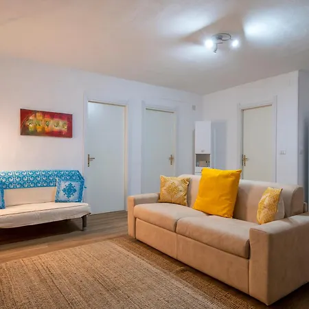 Profu Mare Basement *